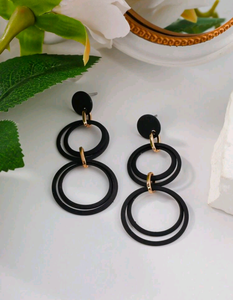 Round Earrings